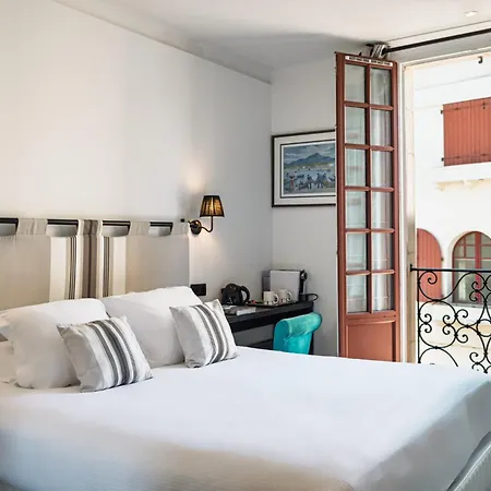 Boutique Hotel Txoko Saint-Jean-de-Luz Exterior photo